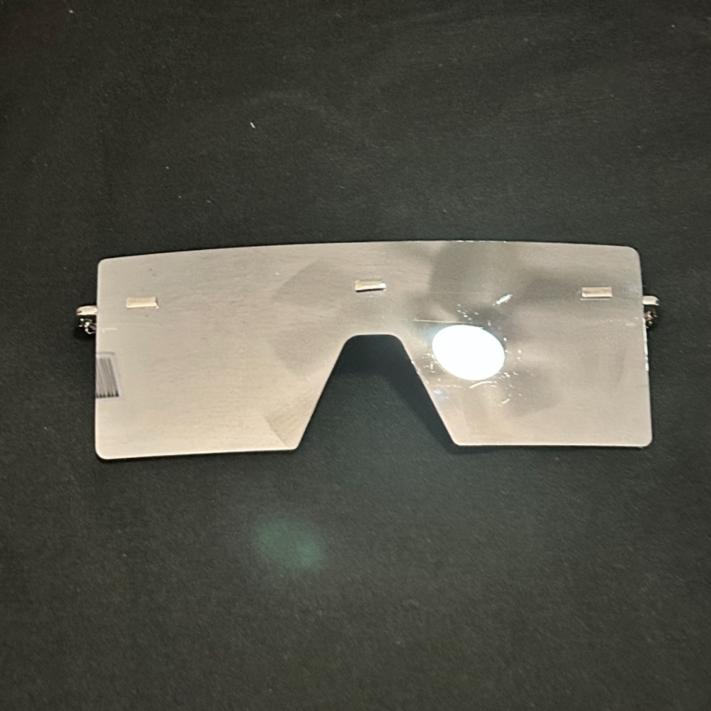 REFLECTIVE SUNGLASSES